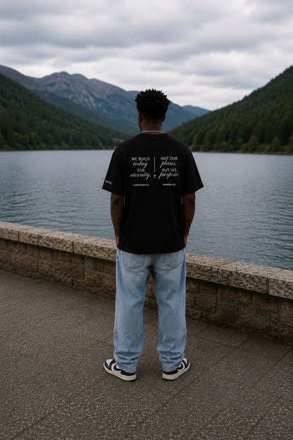 T-shirt "Built on faith"