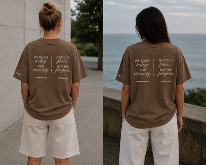 T-shirt "Built on faith"